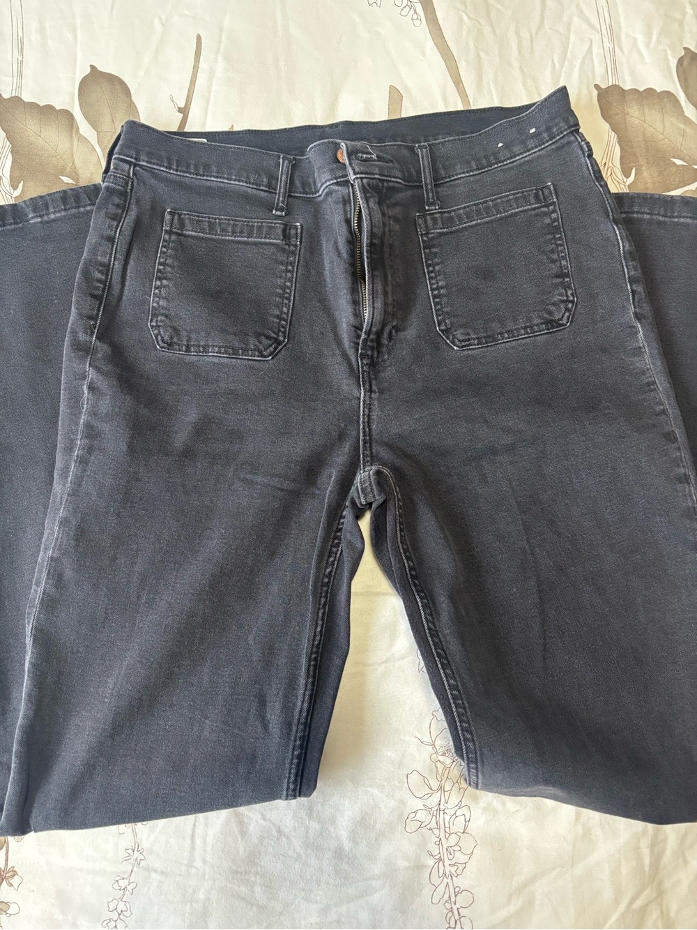 GAP High Rise Flare Leg Women's Jeans in Faded Black
